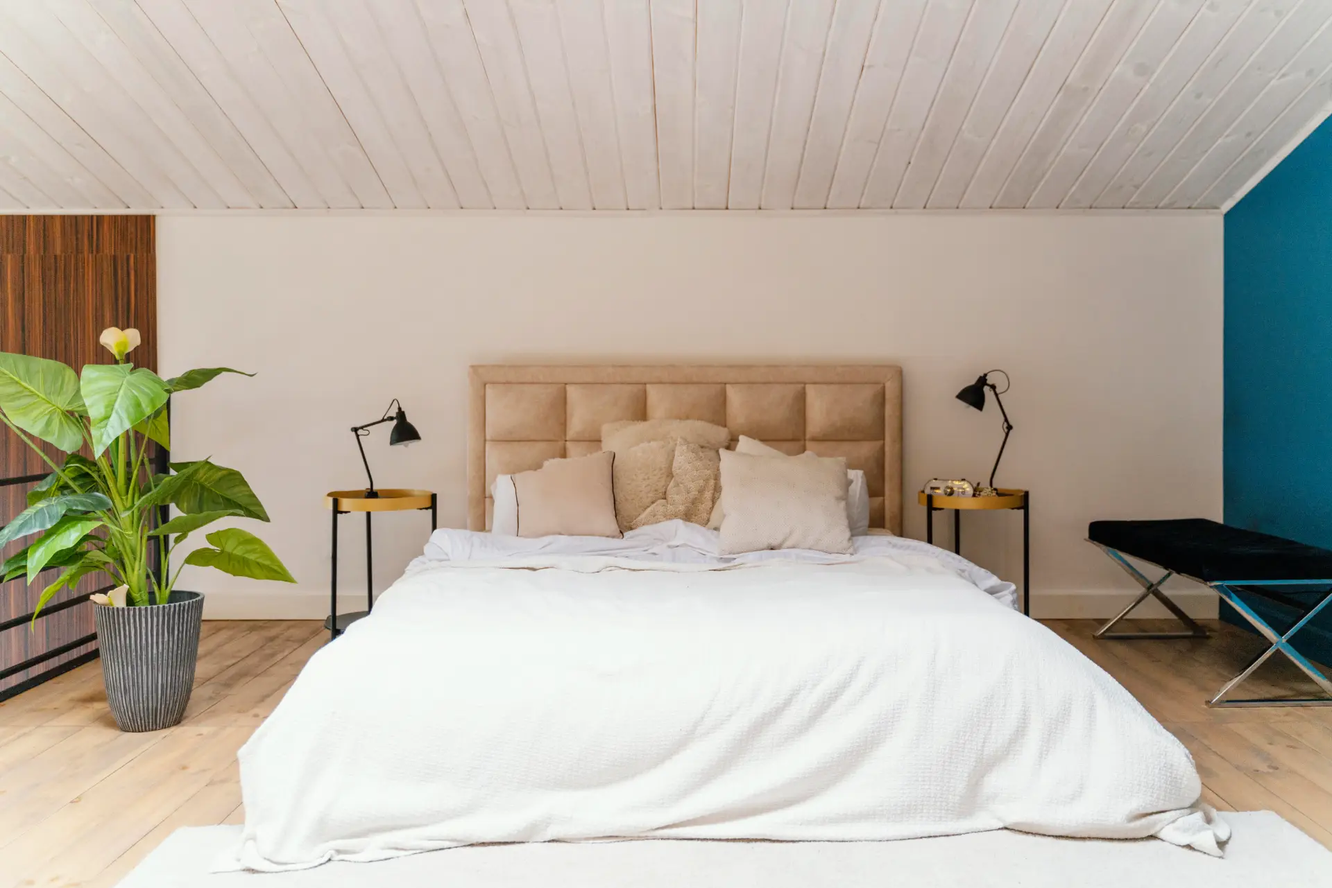 Cabecero de Forja Moderno: Resalta tu Dormitorio con Estilo